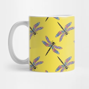 Crazy psychedelic dragonfly pattern on yellow background Mug